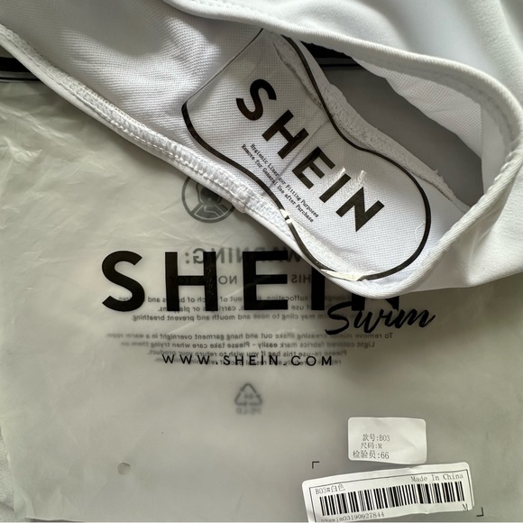 SHEIN One Piece Swimsuit - Picture 4 of 4